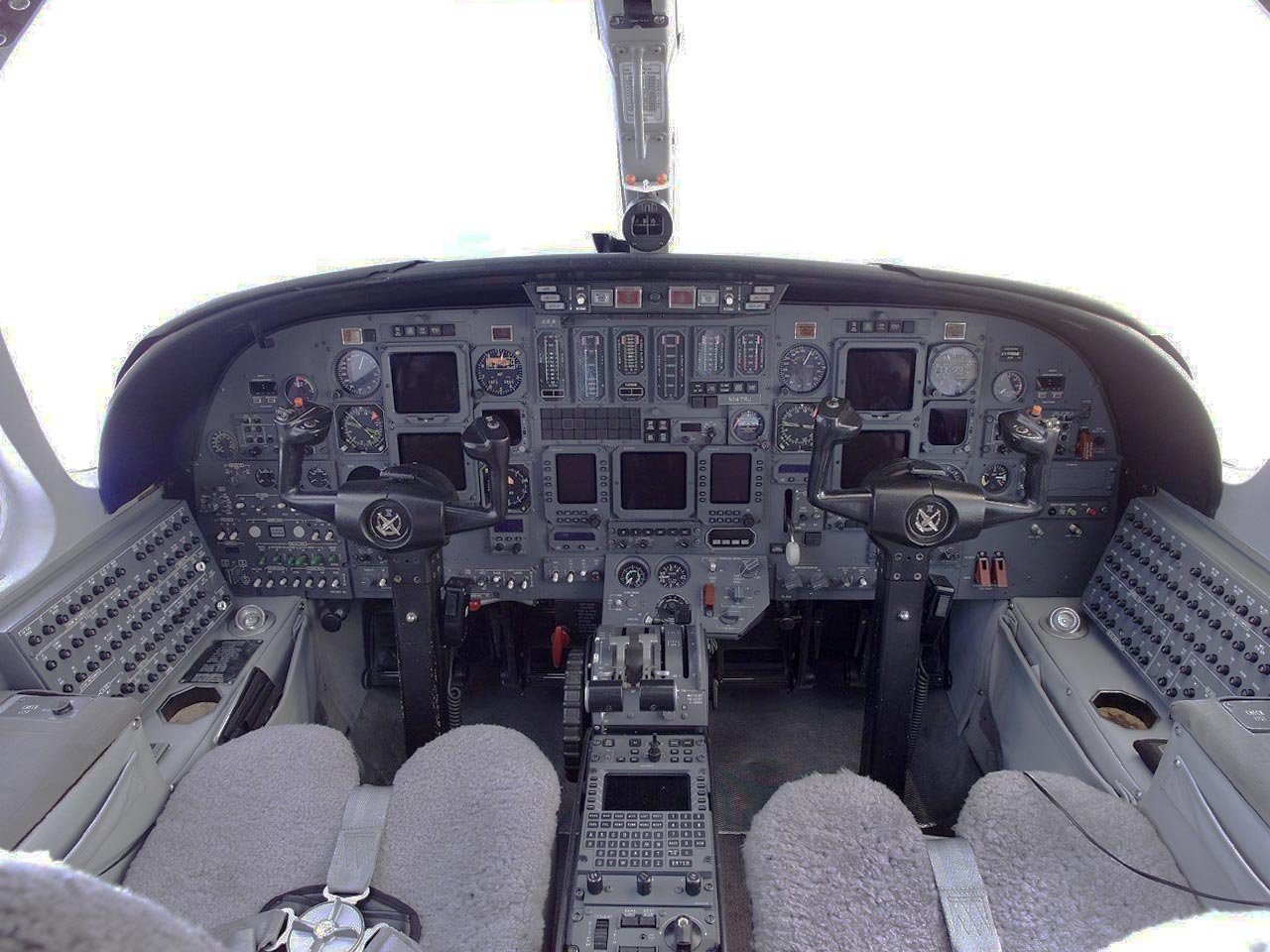 cessna-citation-v-cockpit Cessna Citation V (Cockpit) - Available for Private Charter from Execflyer