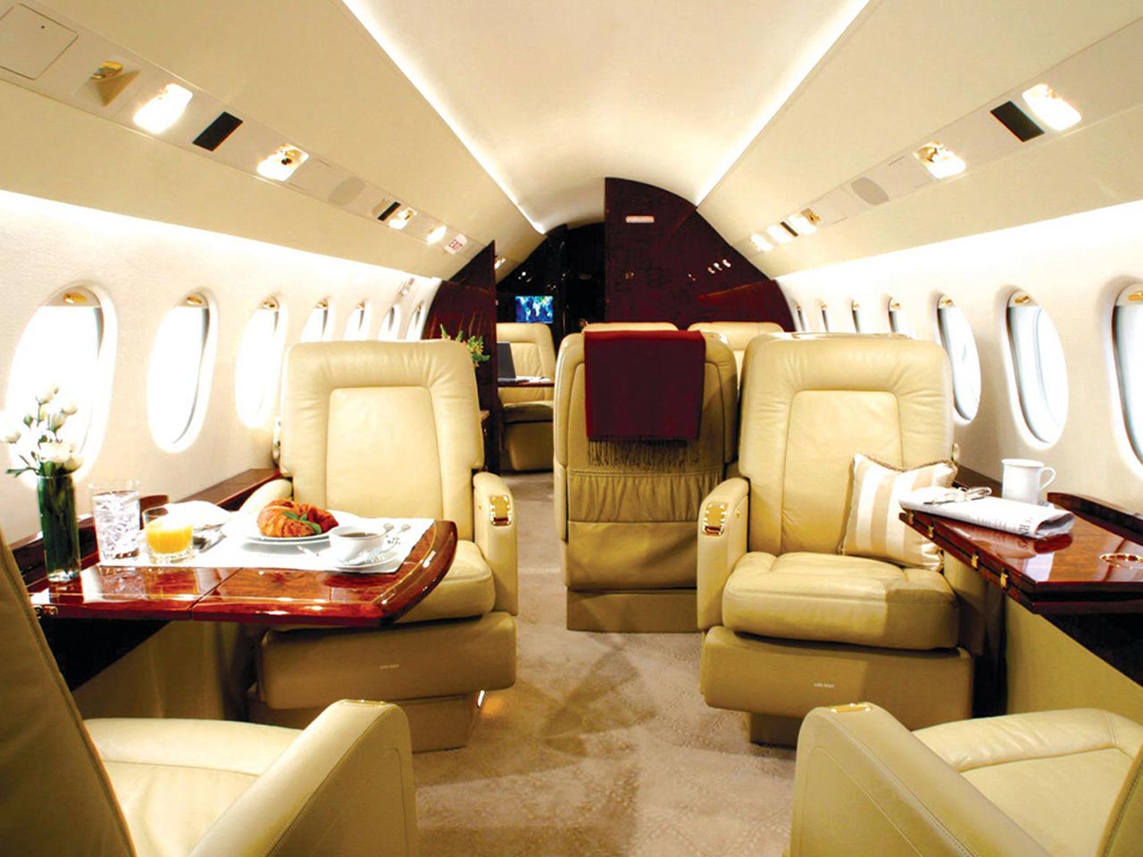 dassault-falcon-7x-interior Dassault Falcon 7X (Interior) - Available for Private Charter from Execflyer
